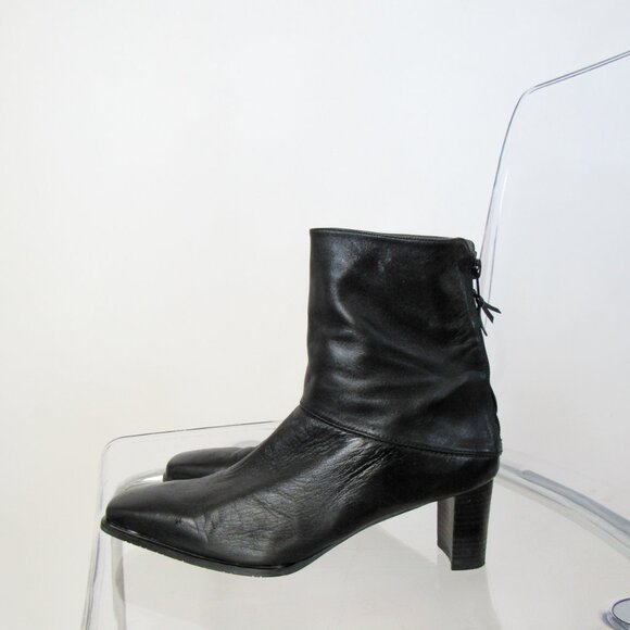 Stuart Weitzman Shoes - VINTAGE! STUART WEITZMAN BLACK LEATHER ANKLE BOOTS SQUARED TOE Size/ 8.5 narrow